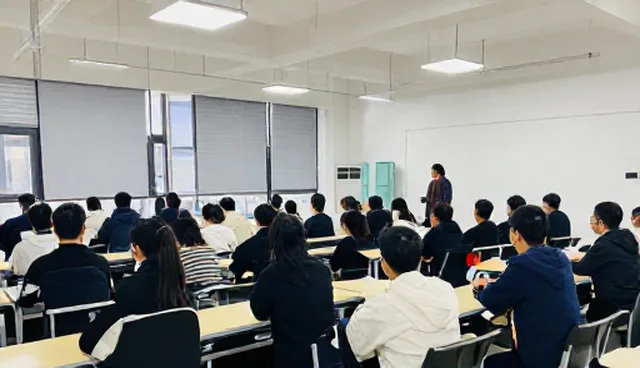 技术培训如何驱动企业应对数字化转型挑战