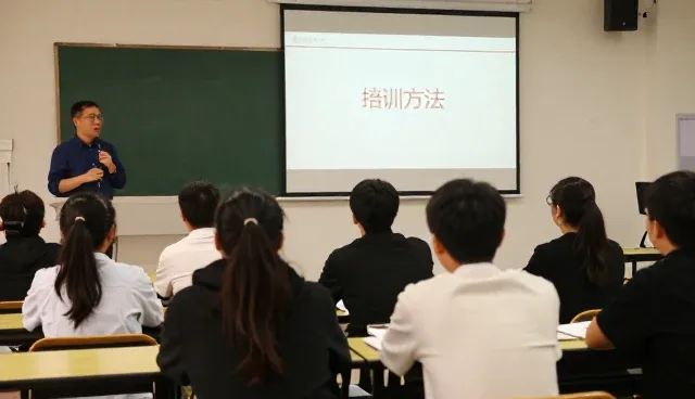 业务场景驱动下的技术服务发展趋势分析